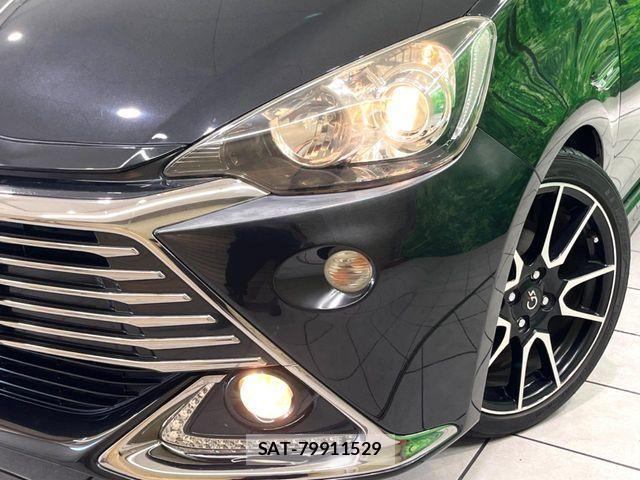 Toyota AQUA 2014-06 8625792-13
