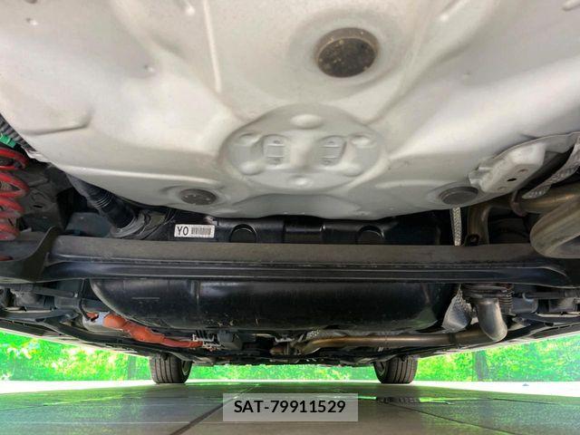 Toyota AQUA 2014-06 8625792-18
