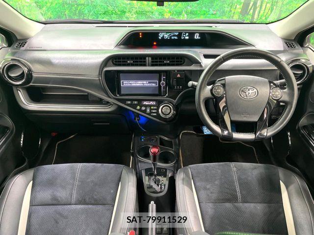 Toyota AQUA 2014-06 8625792-1