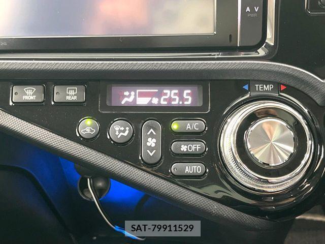 Toyota AQUA 2014-06 8625792-7