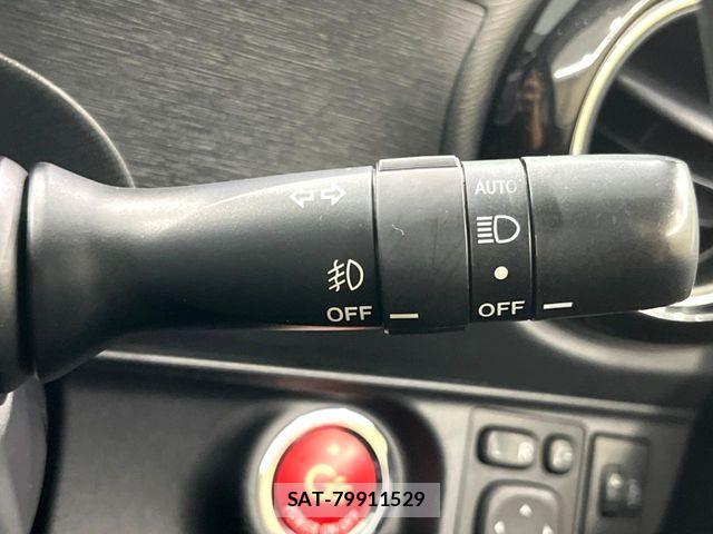 Toyota AQUA 2014-06 8625792-8
