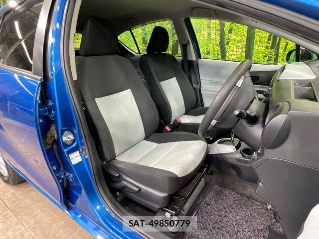 Toyota AQUA 2012-11 8625795-7