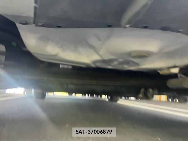 Toyota AQUA 2012-09 8625825-10