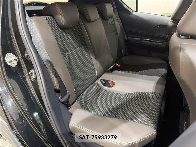 Toyota AQUA 2019-02 8625787-9