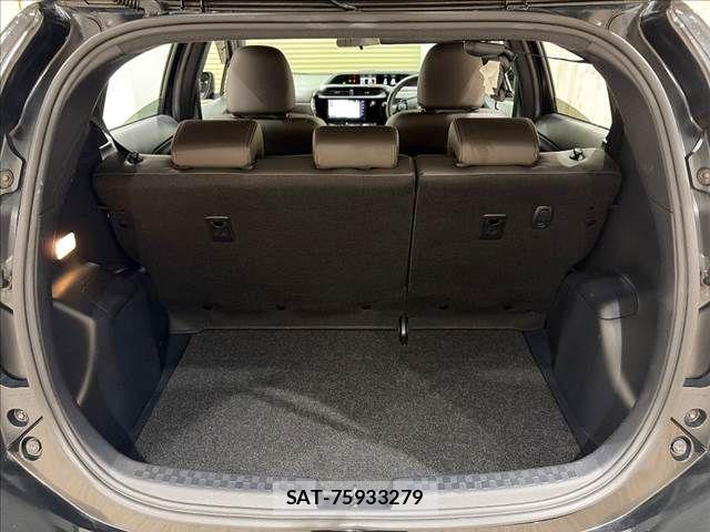 Toyota AQUA 2019-02 8625787-10