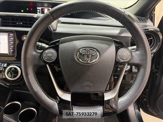 Toyota AQUA 2019-02 8625787-11