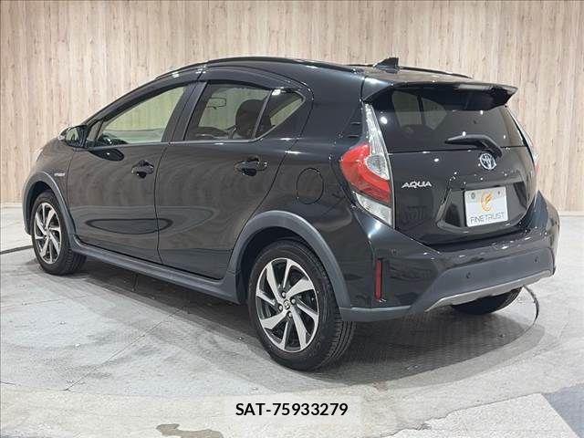 Toyota AQUA 2019-02 8625787-19