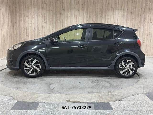 Toyota AQUA 2019-02 8625787-20