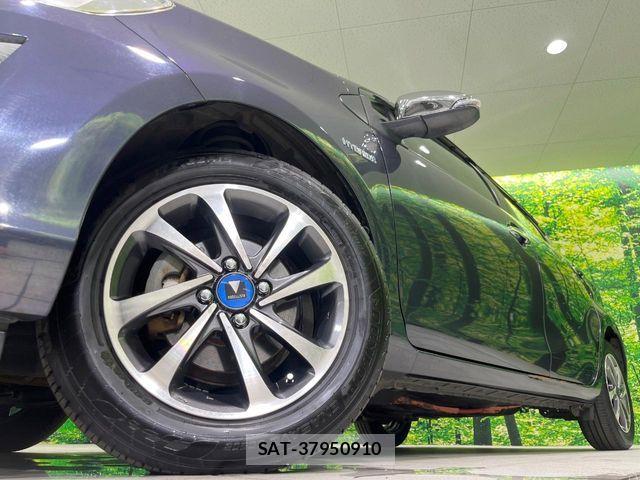 Toyota AQUA 2015-03 8625798-12