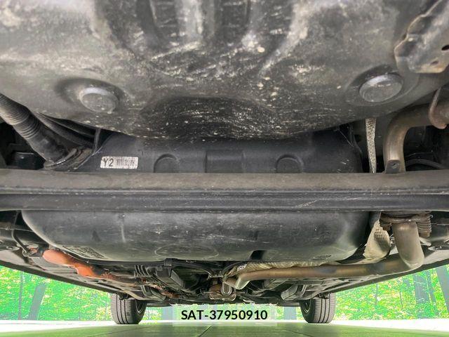 Toyota AQUA 2015-03 8625798-18