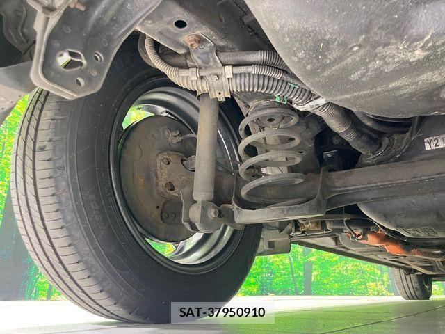 Toyota AQUA 2015-03 8625798-19
