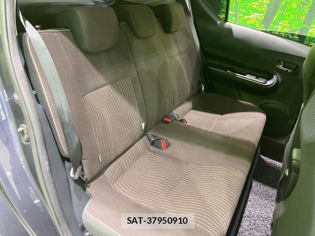 Toyota AQUA 2015-03 8625798-8