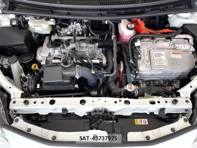 Toyota AQUA 2019-09 8625780-17