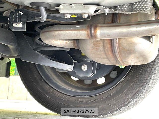 Toyota AQUA 2019-09 8625780-19