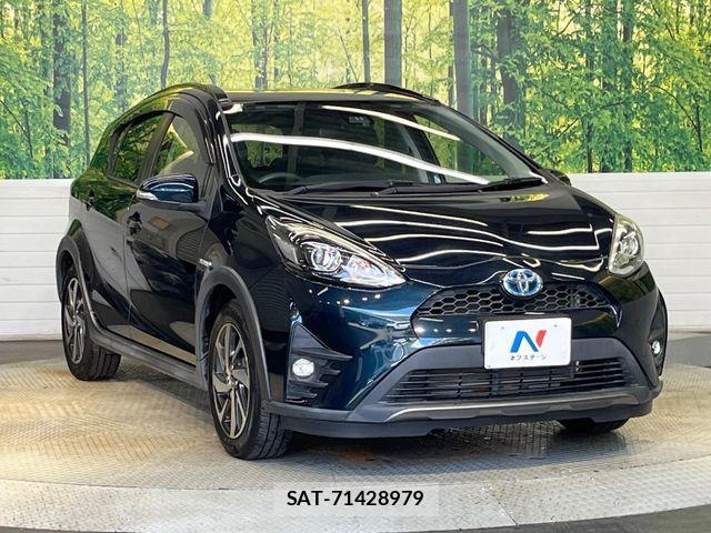 Toyota AQUA 2017-09 8625786-15