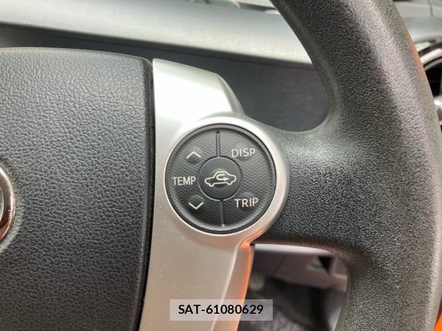 Toyota AQUA 2016-02 8625820-18