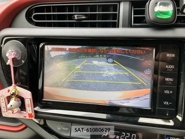 Toyota AQUA 2016-02 8625820-25