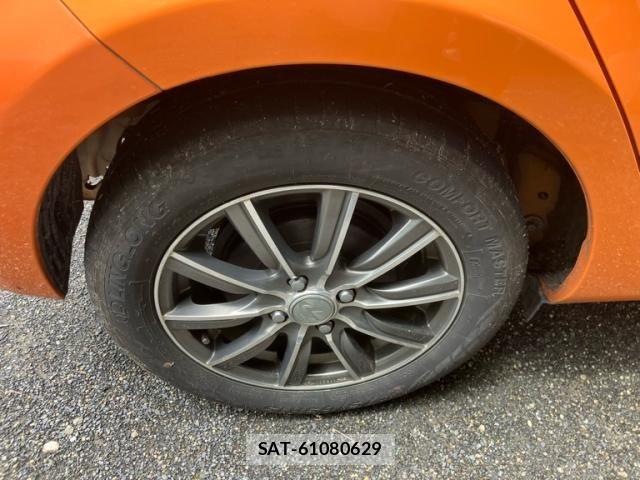 Toyota AQUA 2016-02 8625820-6