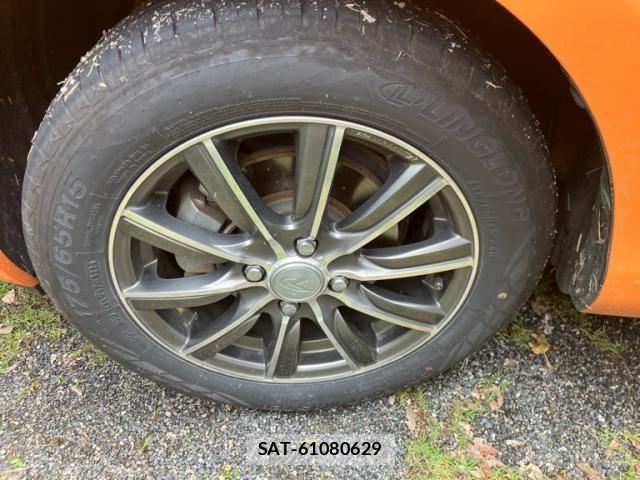 Toyota AQUA 2016-02 8625820-8