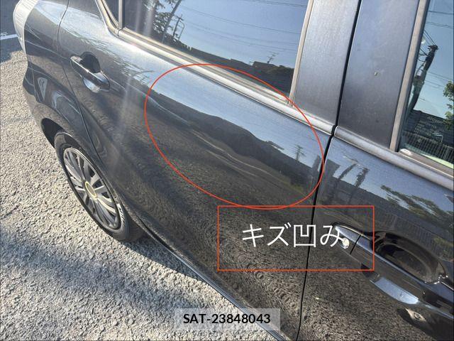 Toyota AQUA 2012-08 8625818-13