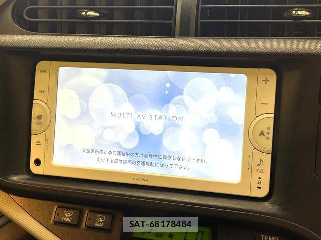 Toyota AQUA 2014-02 8625799-2
