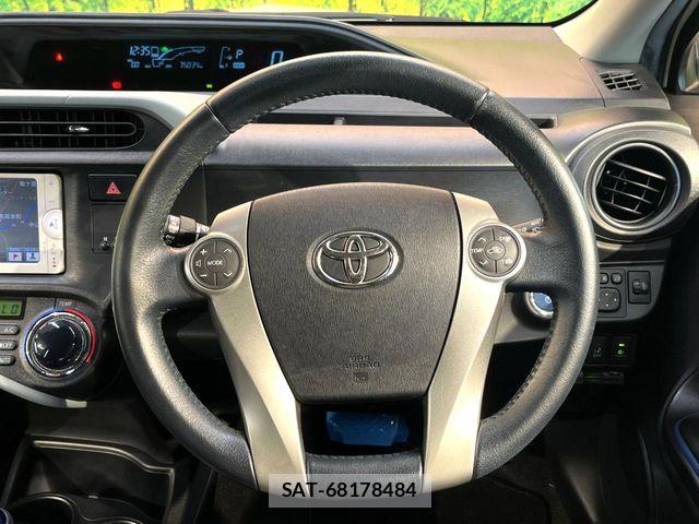 Toyota AQUA 2014-02 8625799-7