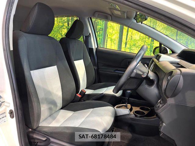 Toyota AQUA 2014-02 8625799-8