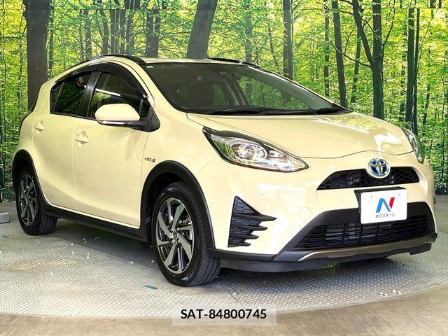 Toyota AQUA 2019-10 8625774-15