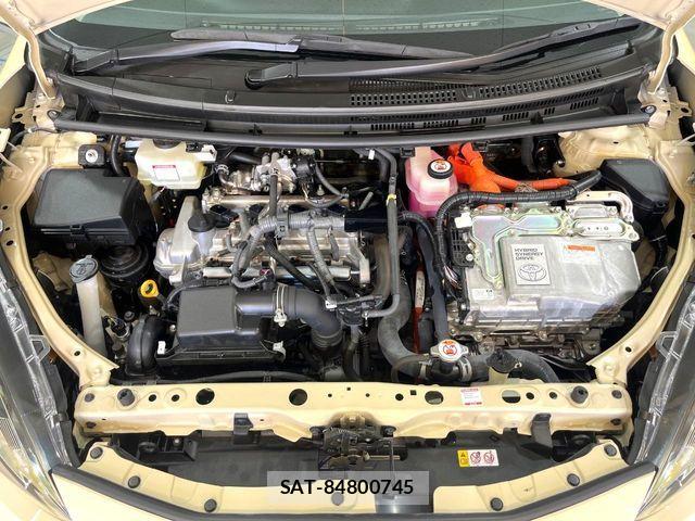 Toyota AQUA 2019-10 8625774-17
