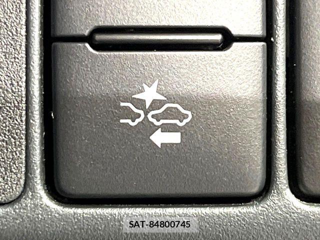 Toyota AQUA 2019-10 8625774-4