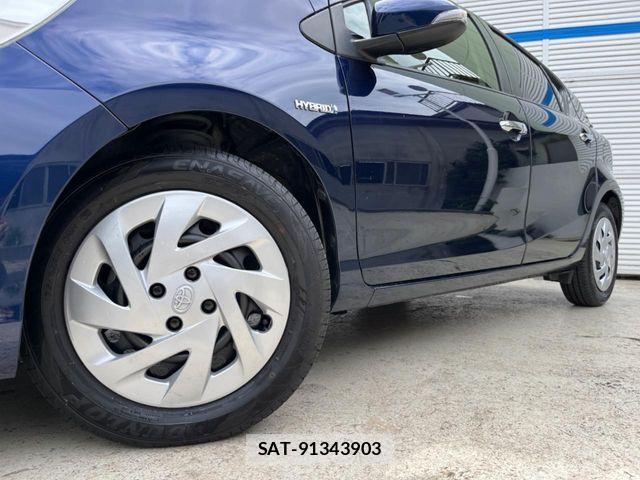 Toyota AQUA 2016-09 8625800-13