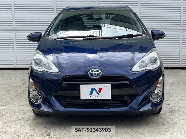 Toyota AQUA 2016-09 8625800-14