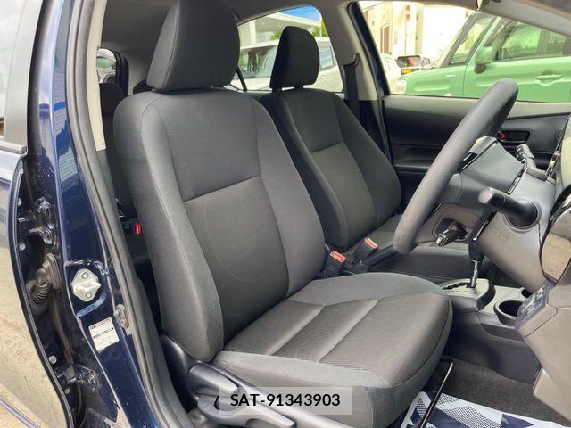 Toyota AQUA 2016-09 8625800-8
