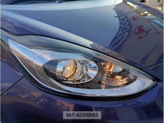 Toyota AQUA 2017-08 8625797-4