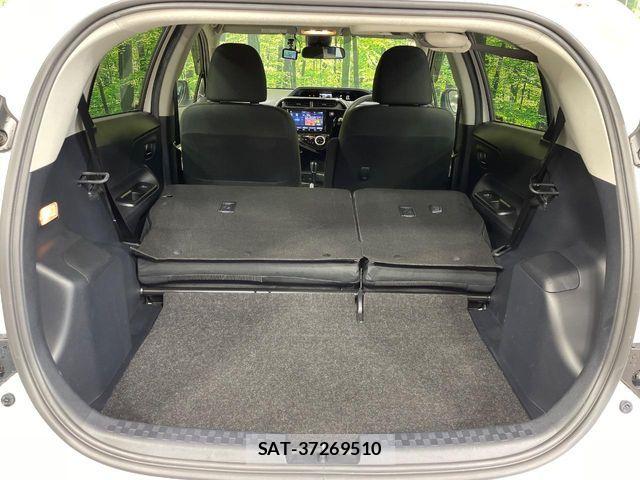Toyota AQUA 2018-11 8625772-9