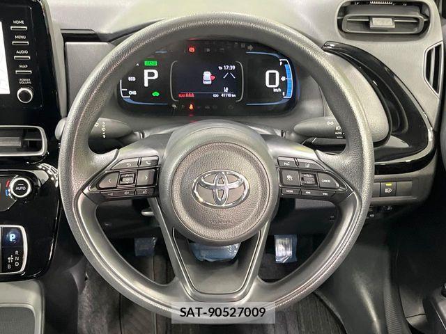 Toyota AQUA 2023-08 8625773-10