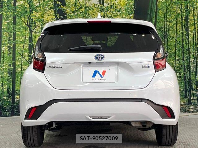 Toyota AQUA 2023-08 8625773-14