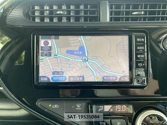 Toyota AQUA 2018-05 8625785-5
