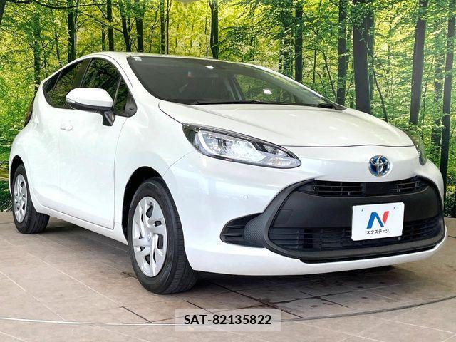 Toyota AQUA 2022-08 8625777-15