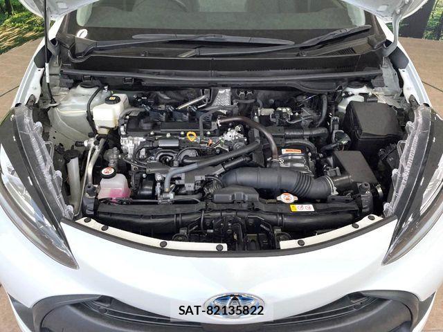 Toyota AQUA 2022-08 8625777-17