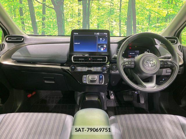 Toyota AQUA 2024-05 8625762-1