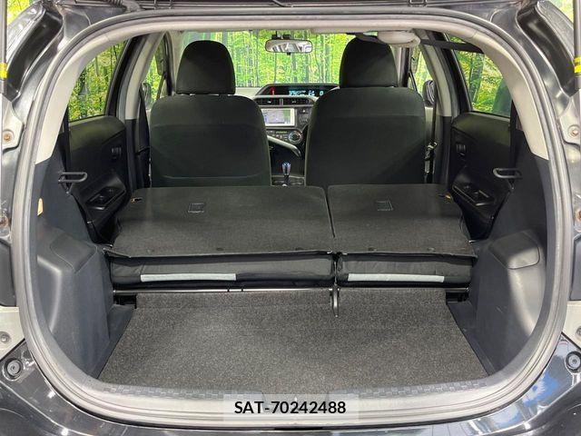 Toyota AQUA 2014-02 8625803-9