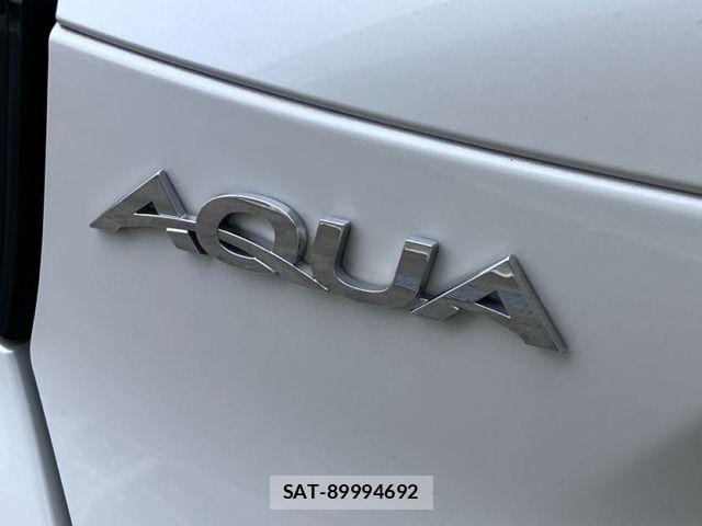 Toyota AQUA 2021-08 8625775-19