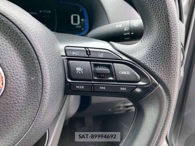 Toyota AQUA 2021-08 8625775-5