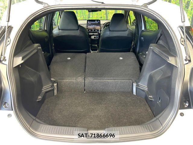 Toyota AQUA 2023-08 8625761-9