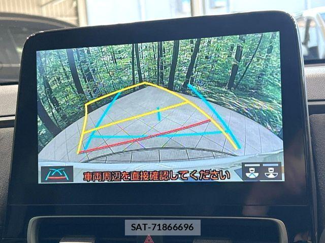 Toyota AQUA 2023-08 8625761-3