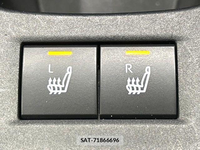 Toyota AQUA 2023-08 8625761-5