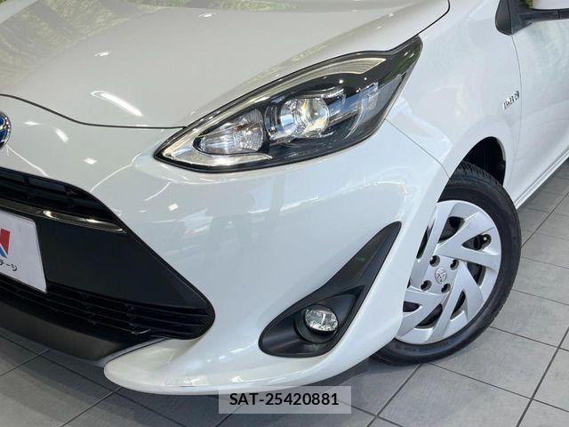 Toyota AQUA 2018-03 8625778-11