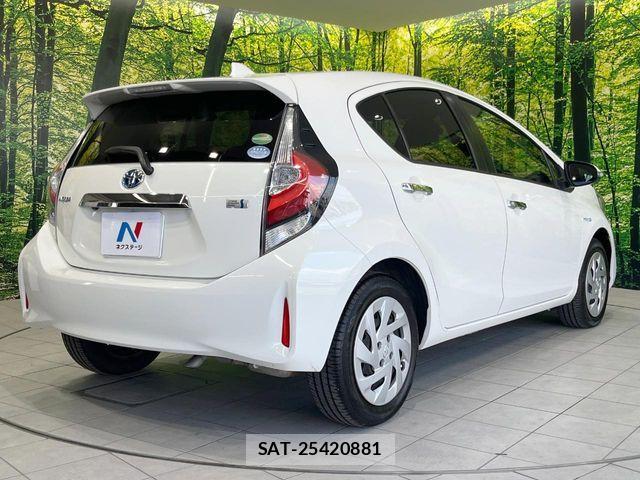 Toyota AQUA 2018-03 8625778-16
