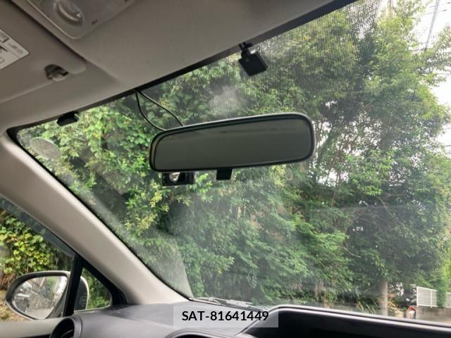 Toyota AQUA 2017-09 8625814-20